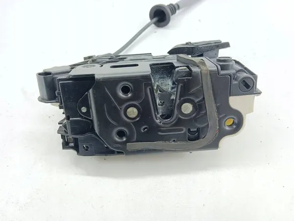 Rechte Hecktürschloss Volkswagen Golf VII 2016 OEM 5K4839016R image 7