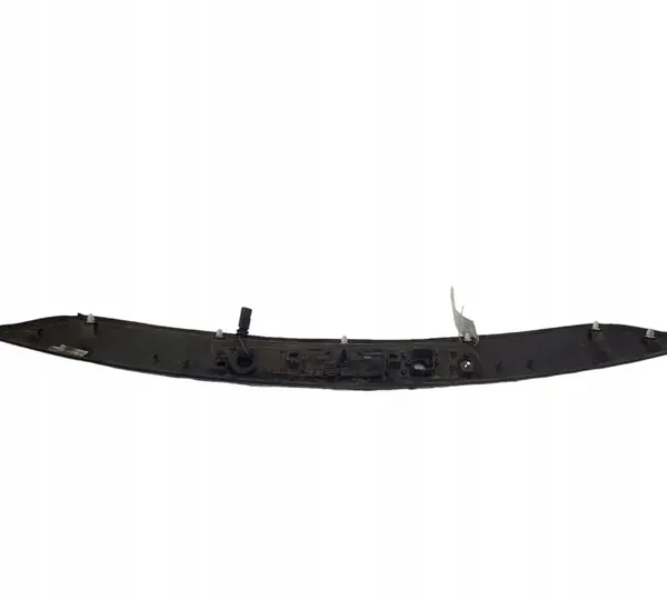 Volvo V40 2015 Feu de plaque arrière OEM 31386845 image 3