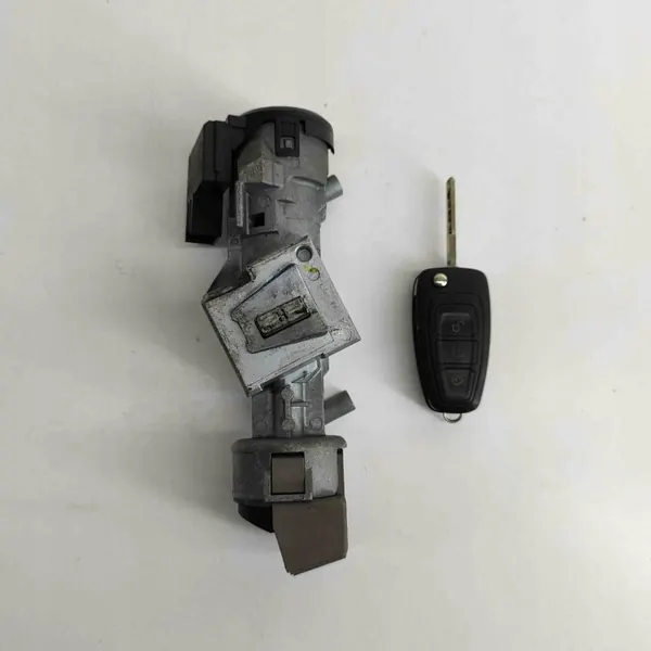 Motor de arranque Ford Focus III AM5A220808GE 1.0L usado image 2