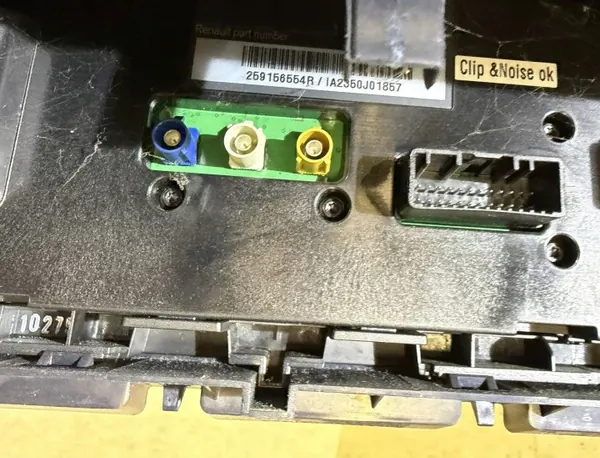 Renault Megane III Navigationsbildschirm OEM 259156554R image 4