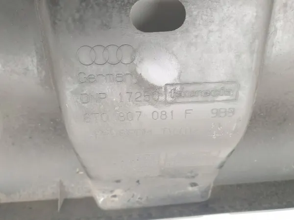 Audi A5 8T Fram säkerhetsbältesskydd OEM 8T0807081F image 3