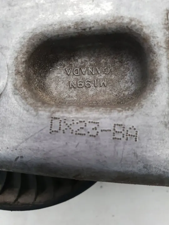 Land Rover Range Rover L322 2010 Remspännare / Generator DX23BA image 6