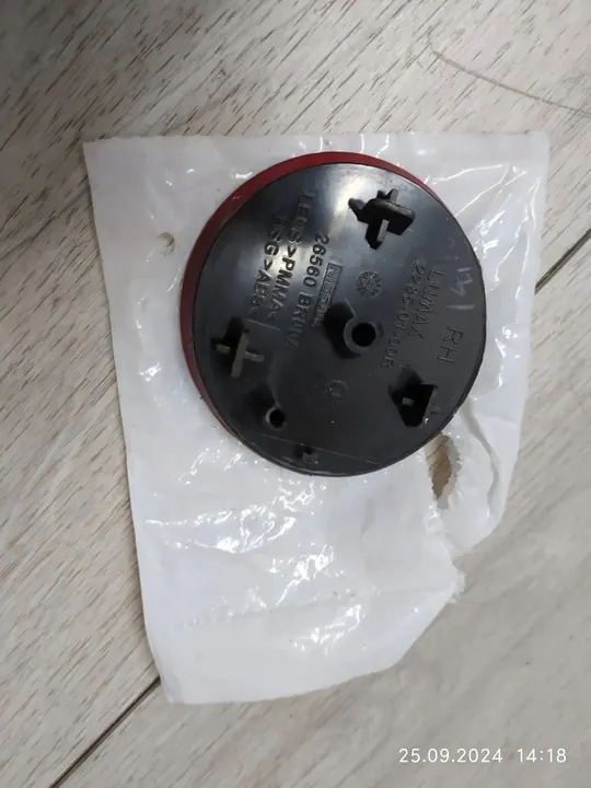 QASHQAI Takapuskuri Oikea 26560-BR00A image 2