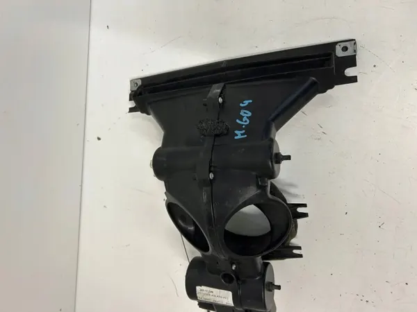 Ligier JS 50 Ilmakanava OEM 34017149 - Käytetty image 6