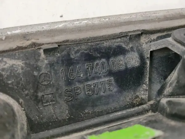 Éclairage plaque OEM A1647400893 Mercedes M W164 image 6