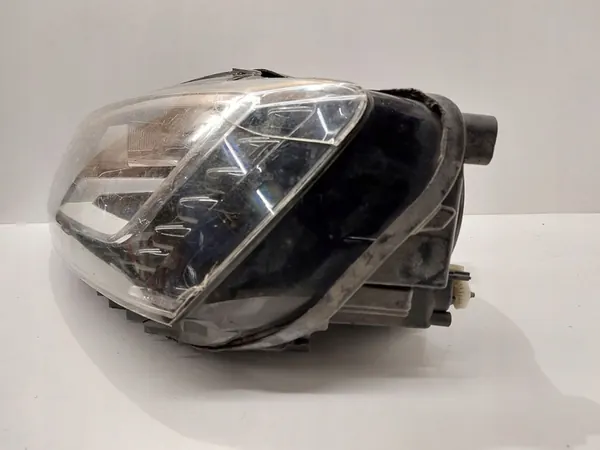 Volkswagen Jetta VI 2013 Farol Esquerdo image 4