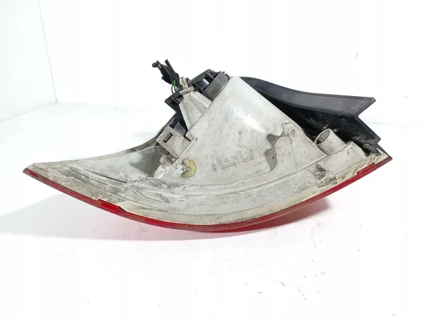 Volkswagen Golf V Höger Bakljus OE 1K6945096E image 5