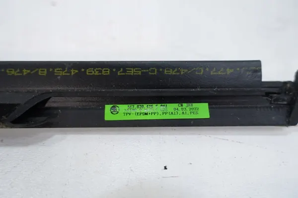 Skoda OE 5E7839476C Fensterabstreifer Rechte Hintertür image 8