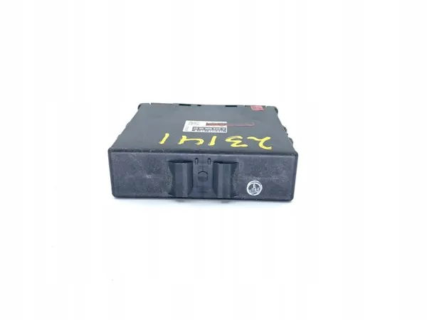 Mercedes-Benz Feststellbremse Controller OEM 1127008360 image 6