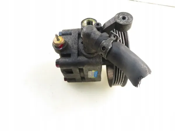 Pompe de direction assistée Subaru OE 34430AE034 d'occasion image 4