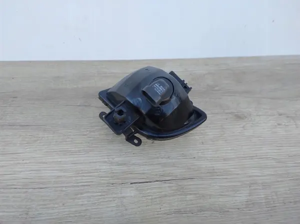 FARO DE NEBLINA DIREITO HYUNDAI GETZ 02-05 image 7