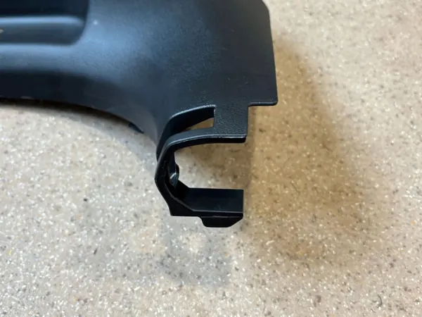 Linker pilaarbekleding OEM 85823J9000 voor Hyundai Kona I image 10