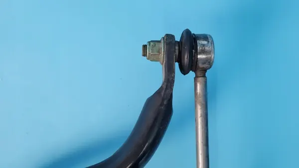 Chery Omoda 5 Etutasonnatinlinkki OEM 202002716AA image 4