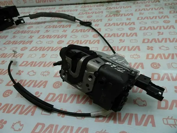 Citroen C5 Bakdörrlås Vänster 2008 Sedan 574395 image 3