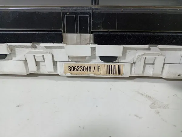 Instrumentpanel Volvo V40 1.9 D 00-04 OEM M1S254 image 5