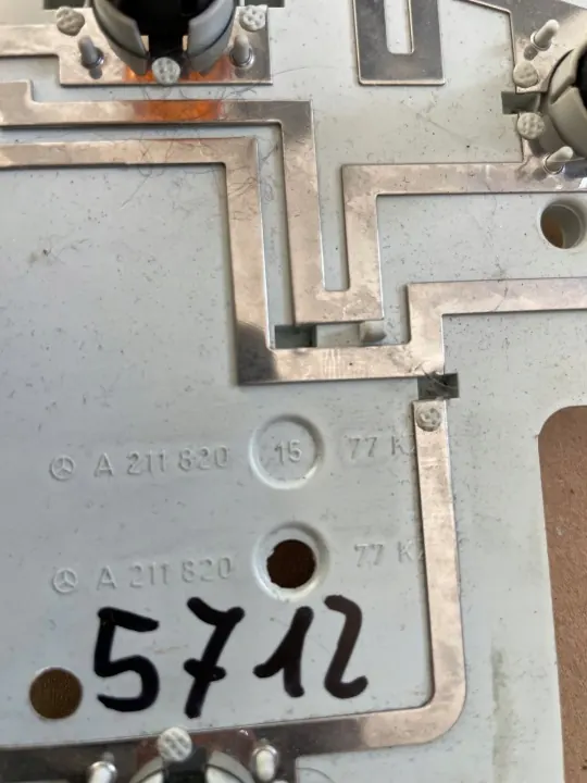 Insert Phare Arrière Droit Mercedes W211 A2118201577 image 3