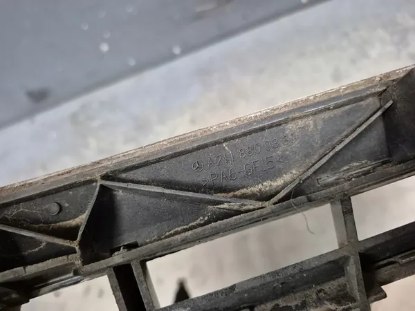 MERCEDES E-CLASS W211 02-06 GRIGLIA A2118800383 image 7