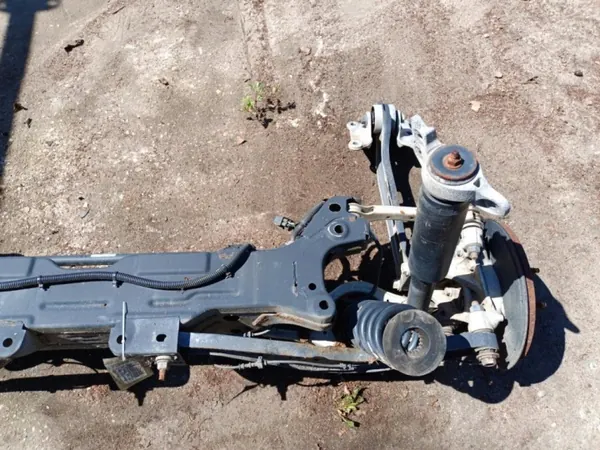 Opel Insignia B Hinterachsschwinge OEM Wrakowisko-10699- image 3