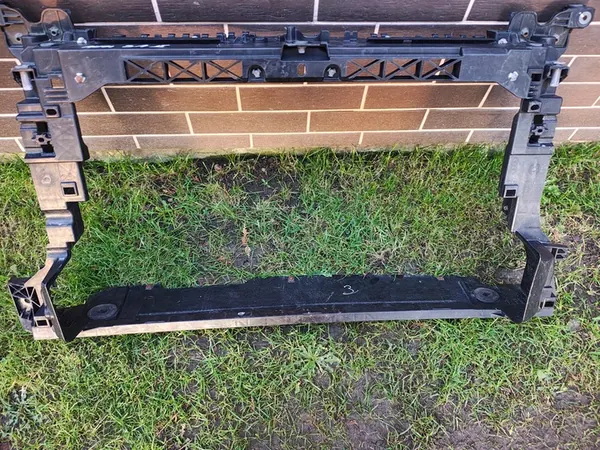 AUDI A1 S1 40TFSI 2.0 TFSI Frontverstärkung image 4