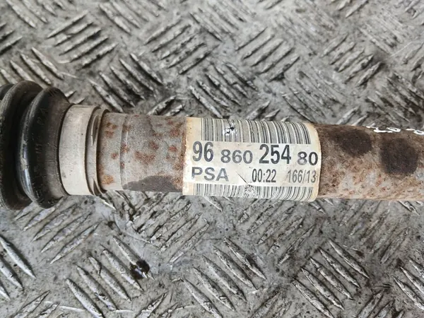 Peugeot Citroen 1.6 EHDI arbre droit image 5