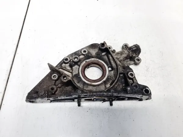Öljypumppu OEM 9642921480 Citroen C5 2.0L 2002 image 2