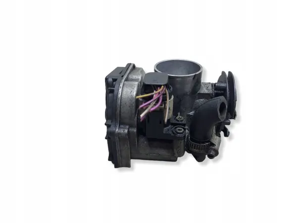 Corps de papillon OEM 030133064F pour VW Polo III 1.4 image 3