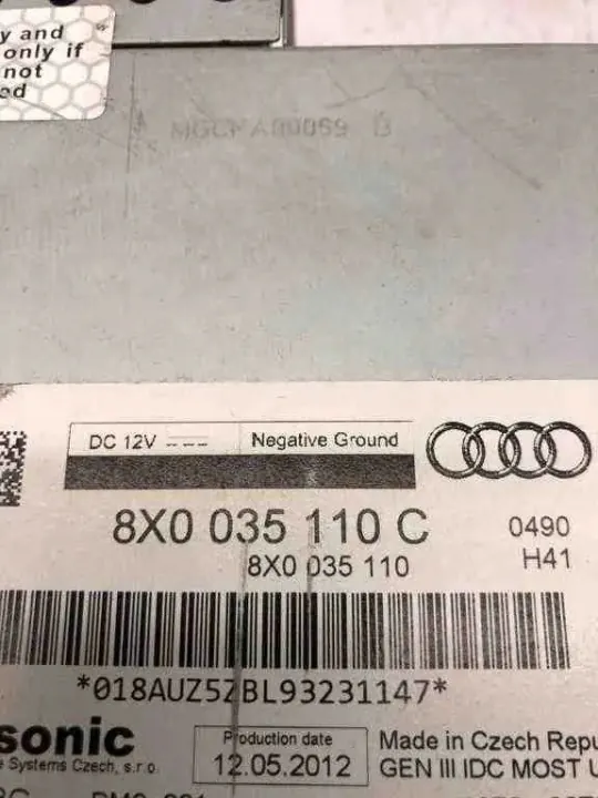 Leitor de CD Audi OE usado OEM 8X0035110 image 7
