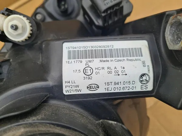 Vasen Etuvalaisin Skoda Citigo 1ST image 5