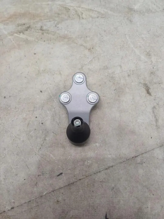 Opelin Jousitusvivun Tappi OEM 9873445680 - Käytetty image 2