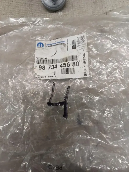 Opelin Jousitusvivun Tappi OEM 9873445680 - Käytetty image 5