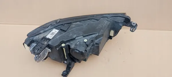 Vasen Etuvalaisin VW T-Roc Lift 21-24 Full LED 2GA941005F image 10