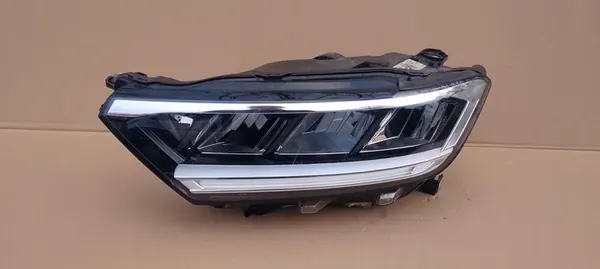 Vasen Etuvalaisin VW T-Roc Lift 21-24 Full LED 2GA941005F image 5