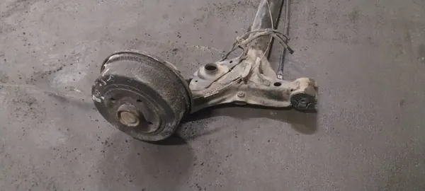 OEM Corsa Hinterachsträger mit ABS-Trommeln image 5