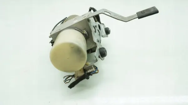 Mercedes SLK R170 dakpomp OEM A1708000030 image 3