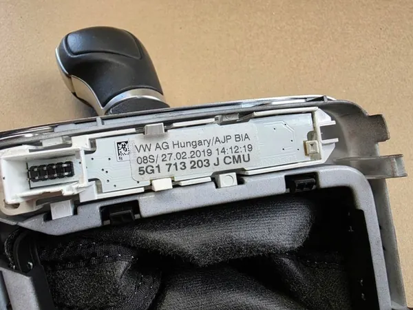 Pomo & Capa OEM 5G1713203J para VW Golf VII image 3