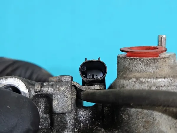 Compresor de Aire Acondicionado Mercedes Vito W639 A0032302311 image 8