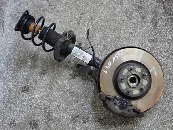 OEM 31406828 Vänster Fjädring för Volvo V40 image 2