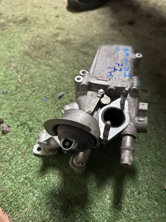 Refroidisseur EGR d'occasion OEM 147351186R NV400 image 4