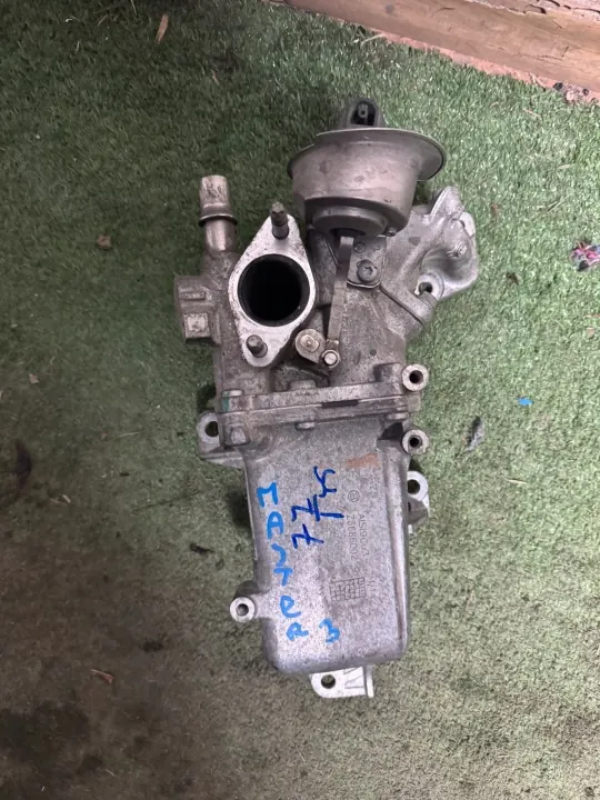 Refroidisseur EGR d'occasion OEM 147351186R NV400 image 5