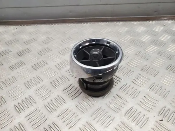 OEM 84091802 Instrumentbräda ventilation Chevrolet Camaro image 3