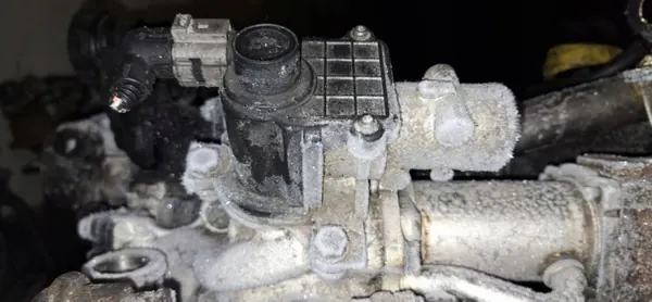 OEM 2757389 EGR-venttiili Renault Clio 2005 1.5L image 2