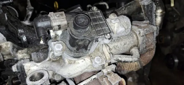OEM 2757389 EGR-venttiili Renault Clio 2005 1.5L image 3