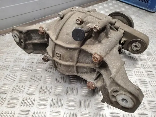 Différentiel arrière Dodge Durango 2014 OEM P68212472AA image 10