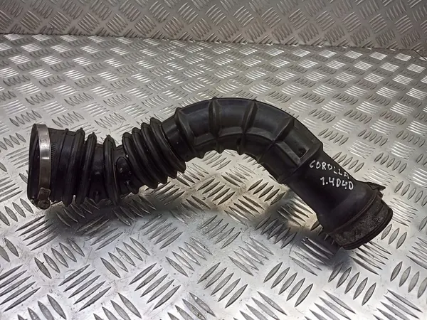 Tubo de admissão de ar Toyota Corolla 1.4 D4D image 1