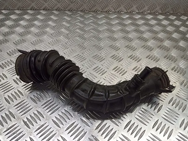 Tubo de admissão de ar Toyota Corolla 1.4 D4D image 2