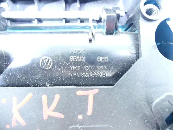 Takaluukun kahva VW Caddy III 7M3827565D 7H0827562B image 5