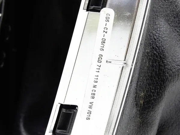 6-Gang Schaltknauf OEM 6C0711113N für VW Polo 6C/6R GTI image 4