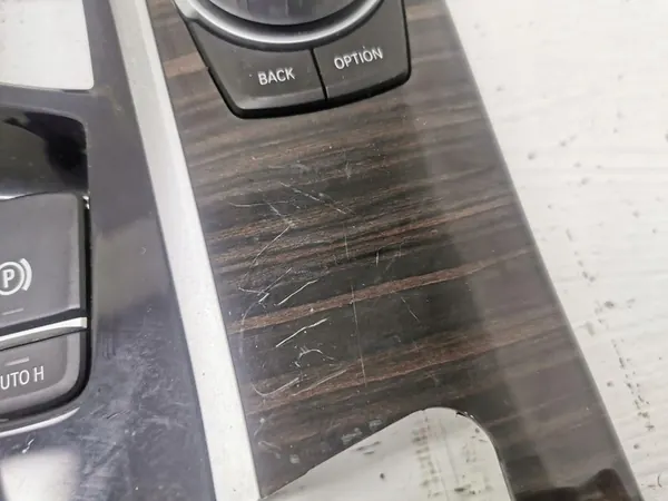 Center Tunnel Trim BMW 5 Serie G30 G31 image 5