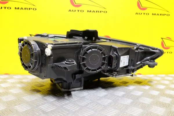 AUDI A3 S3 8V 2013 Faro Xenón Izquierdo OEM 8V0941005B-LEWA image 9