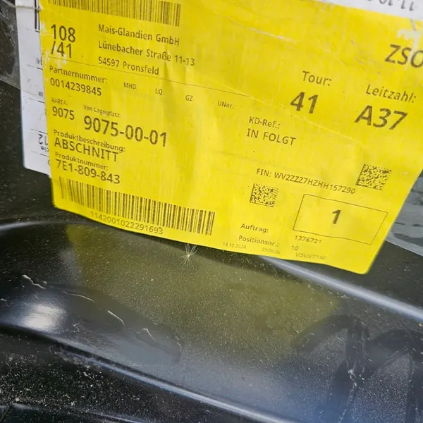 VW MULTIVAN 6 VI 7E1 2015-2021 Vänster bakskärm 7E1809843A image 2